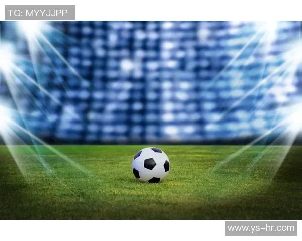 为足球增添魅力与创意的装饰设计探索与实践 为足球增添魅力与创意的装饰设计探索与实践